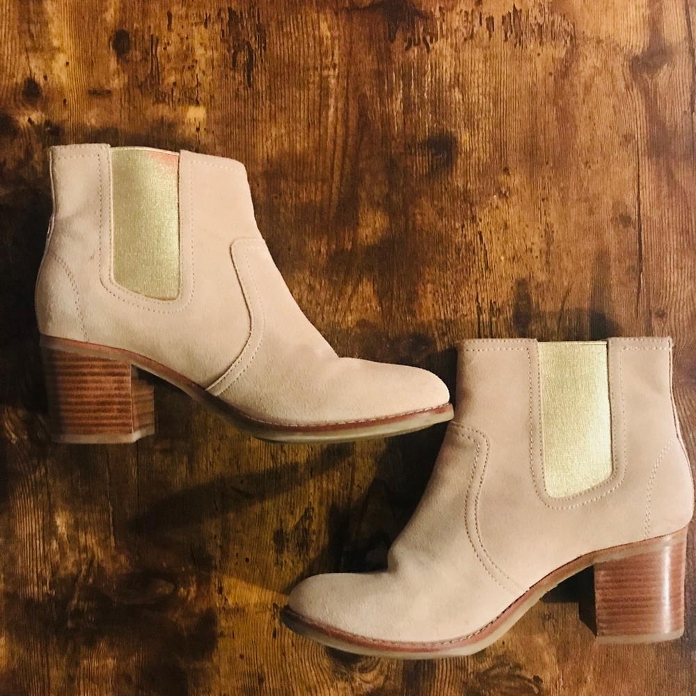 Sperry booties